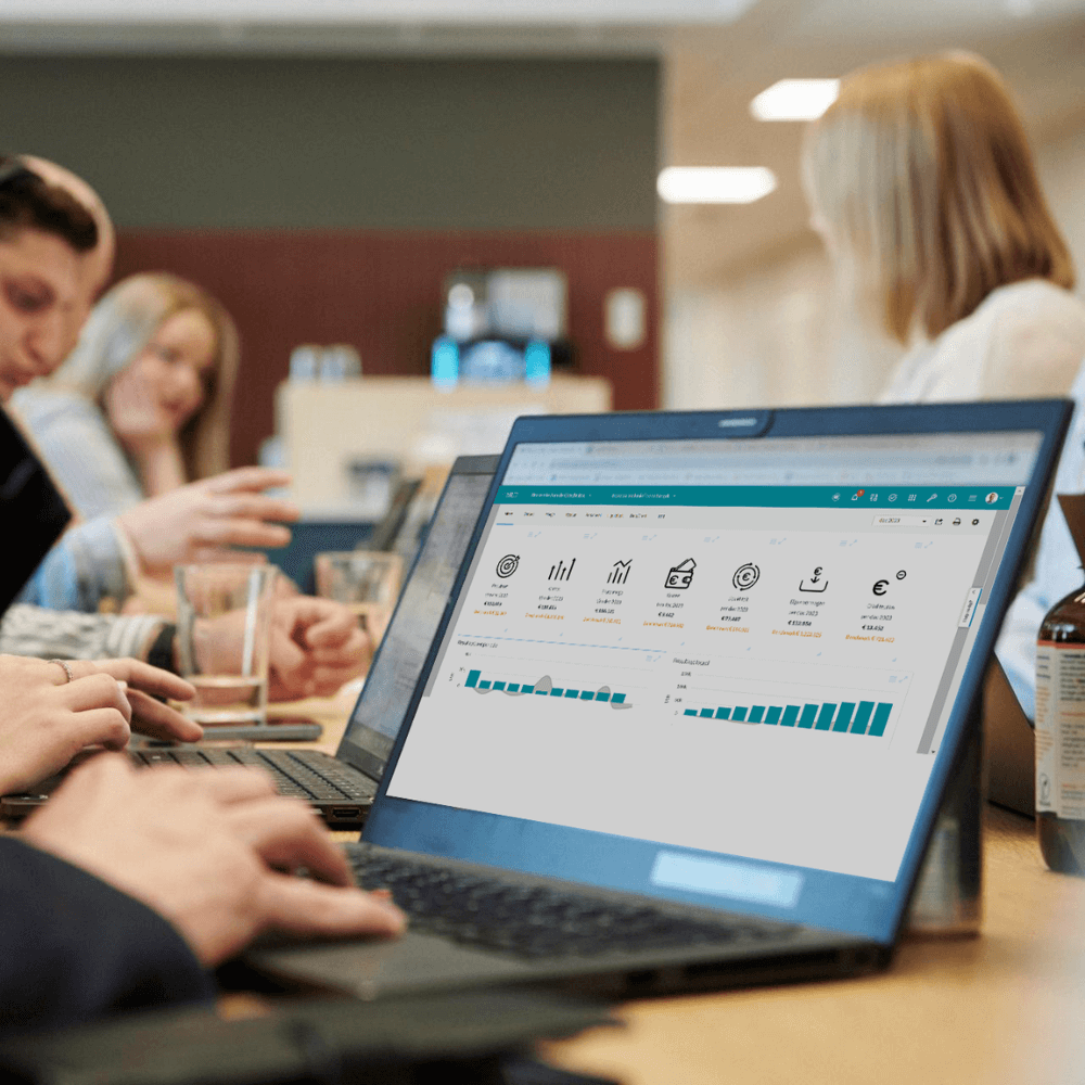 Insights 1000x1000 (1)